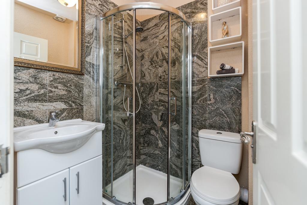 Watford General Suites 외부 사진